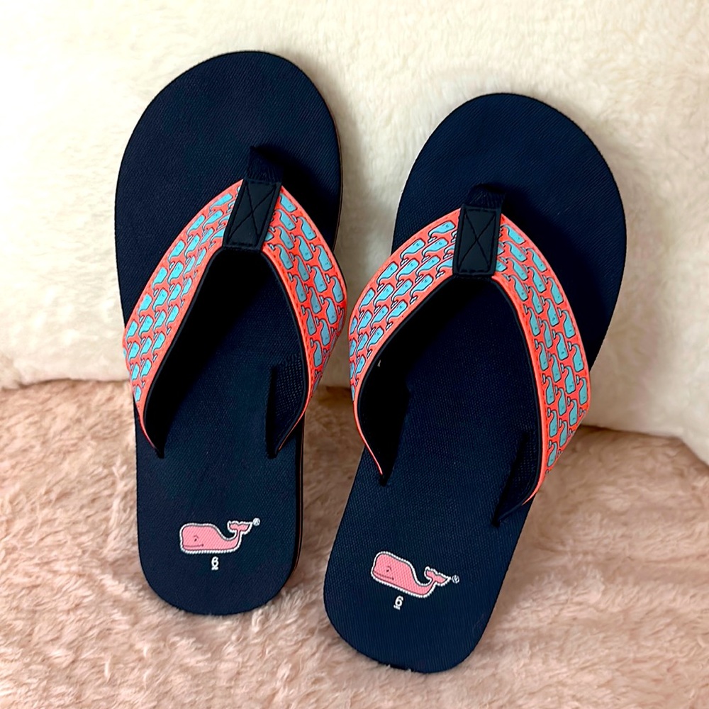 Vineyard Vines Classic Whale Flipflops